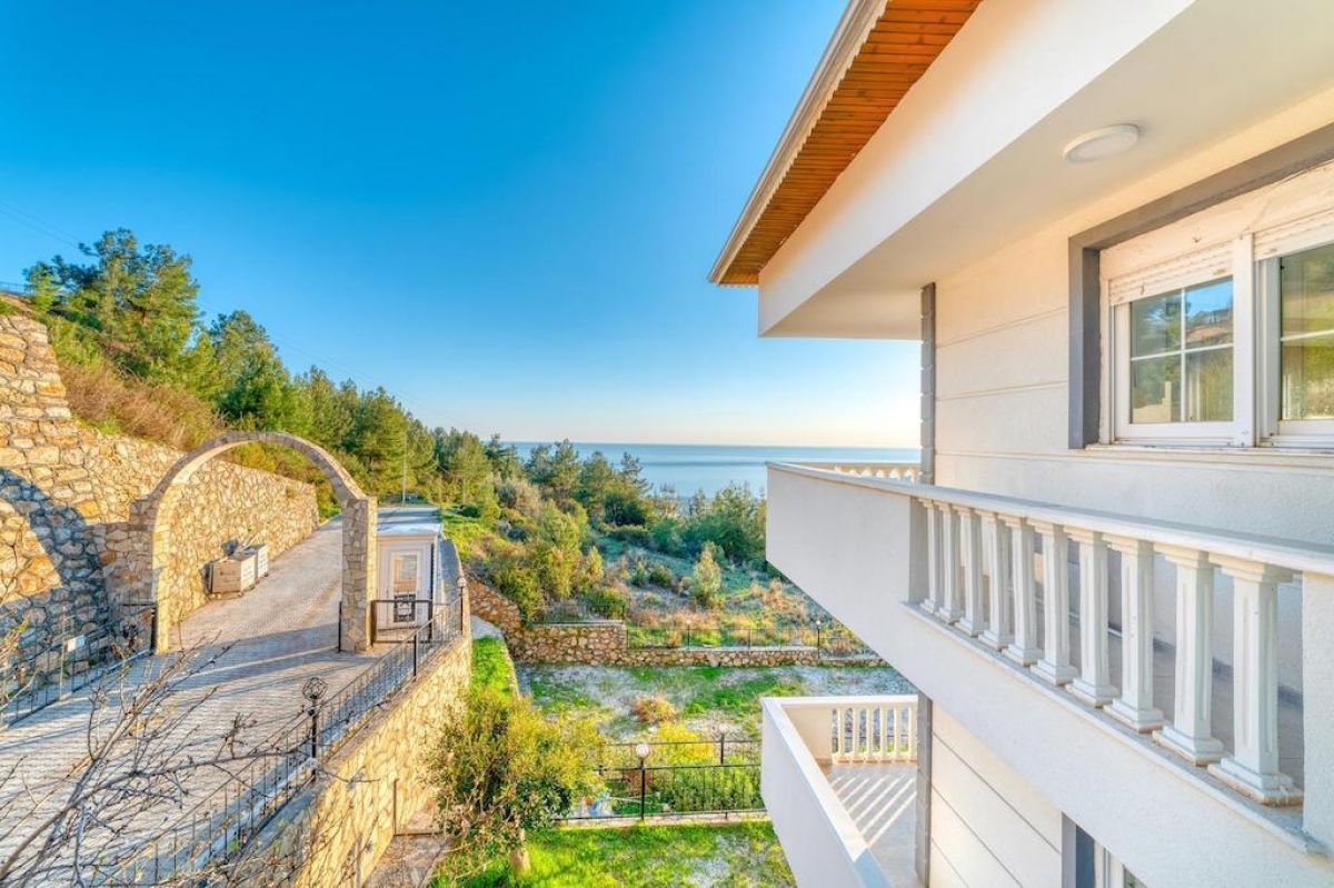 Exklusive Penthouse Apartment Mit Tollem Meerblick 9090