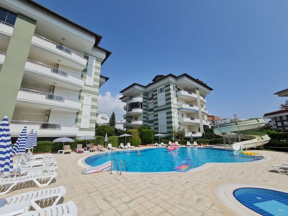 3 Zimmer Wohnung mit Pool Alanya AH28